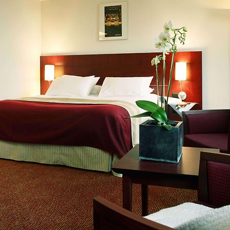 Mercure Hotel Brussels Airport Diegem Esterno foto