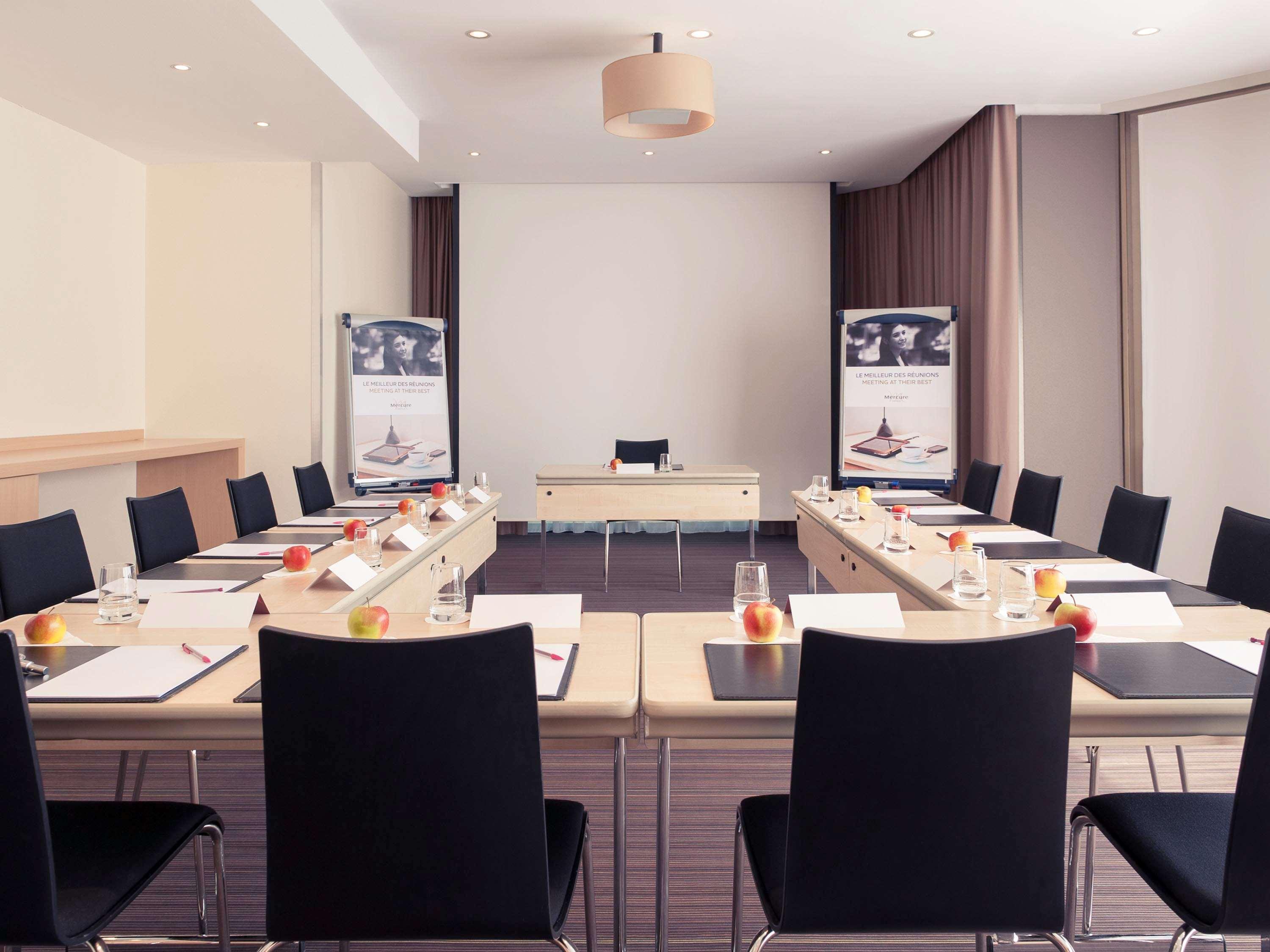 Mercure Hotel Brussels Airport Diegem Esterno foto